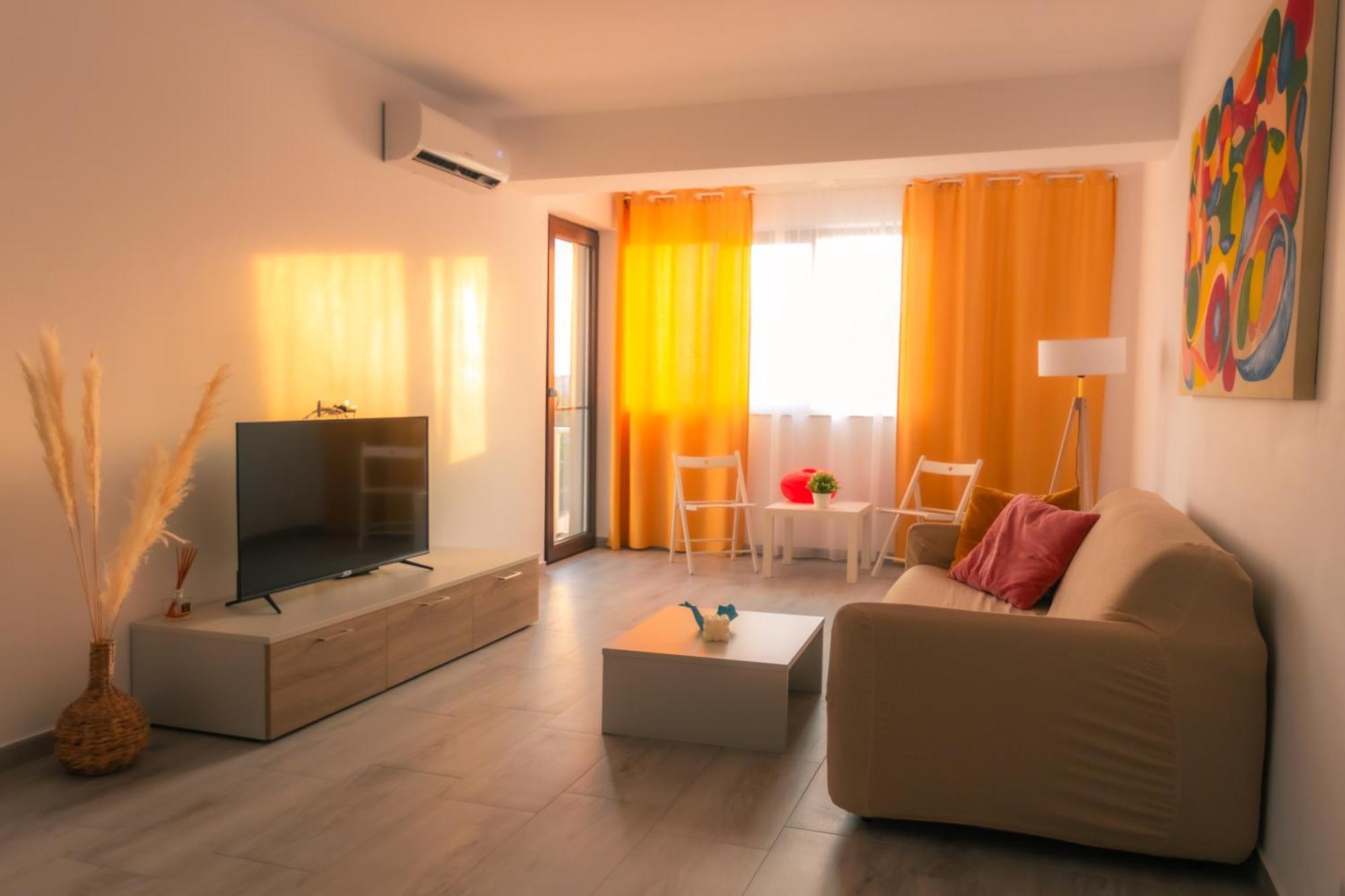 Sunset Apartment - Central Apt With Rooftop Garden Bucareste Exterior foto